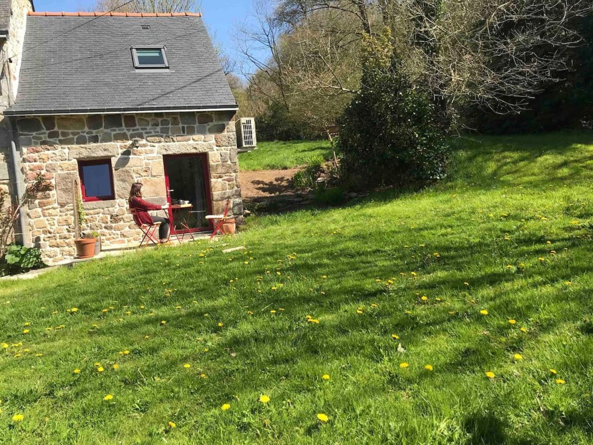 Gite An Daou Tok Mellionnec Extérieur photo